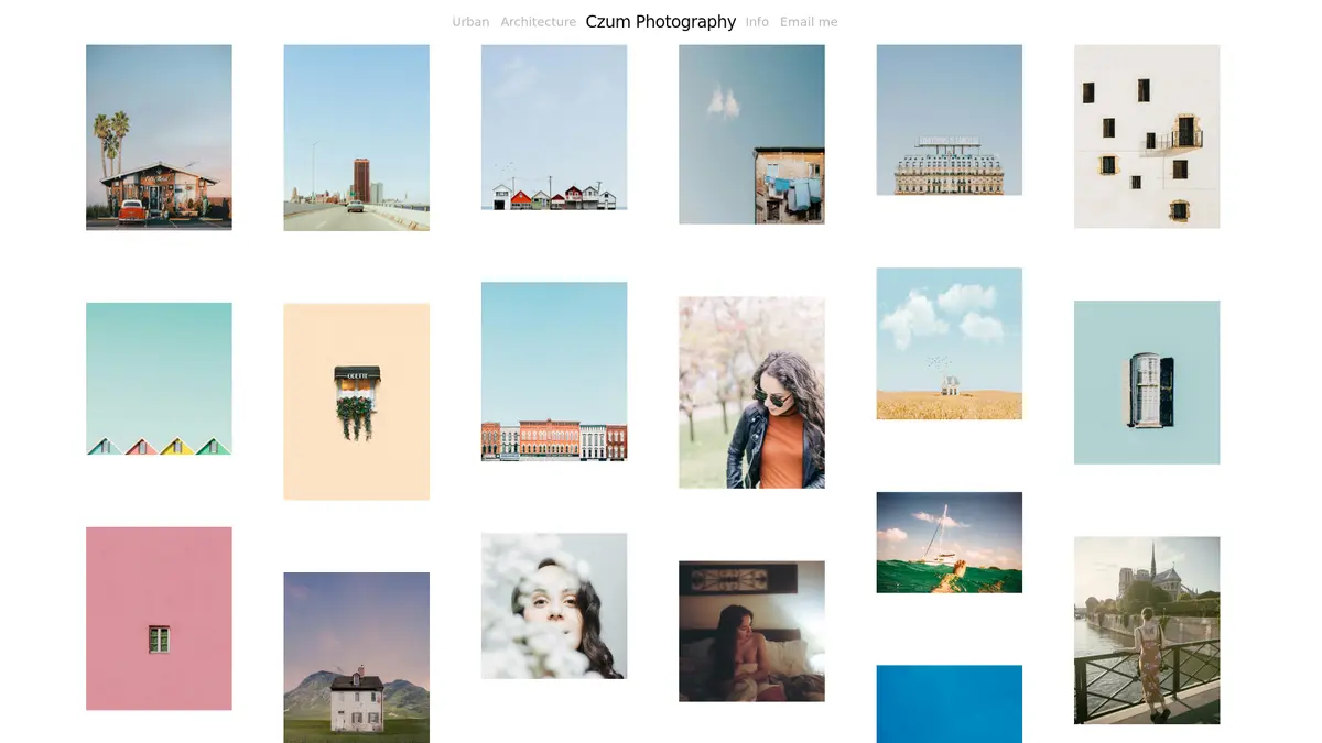 Screenshot of Masonry Photographer Portfolio Template